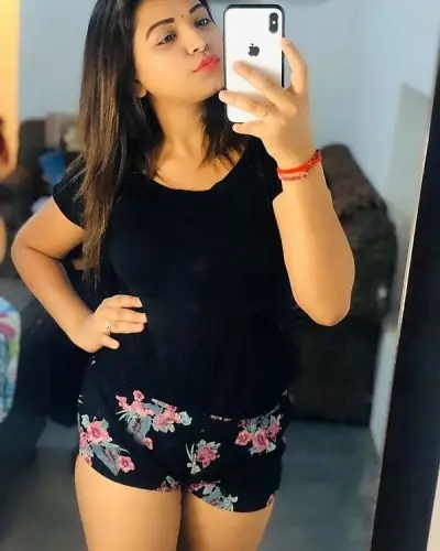 Bhuntar Escorts