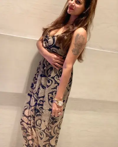 Bhuntar Escort